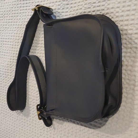 Black leather saddle bag purse with adjustable cross body strap (#8) - Picture 2 of 9